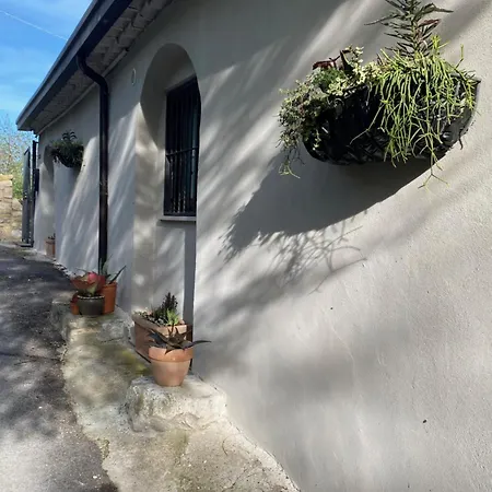 Casa Foelas The Garden Casoli (Abruzzo)