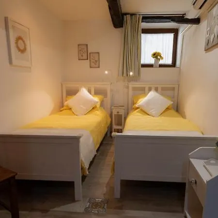 Casa Foelas The Garden * Casoli (Abruzzo)