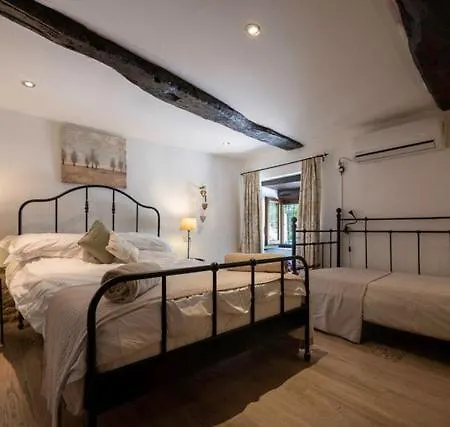 Casa Foelas The Garden *