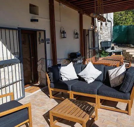 בית נופש Casa Foelas The Garden *