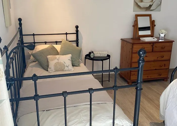 Casa Foelas The Garden Casa de Férias *